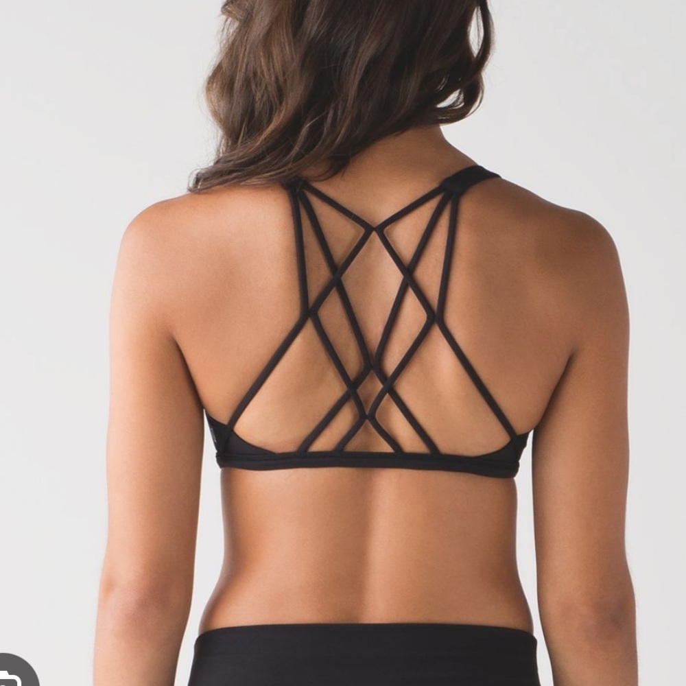 Lululemon free to be zen bra in black